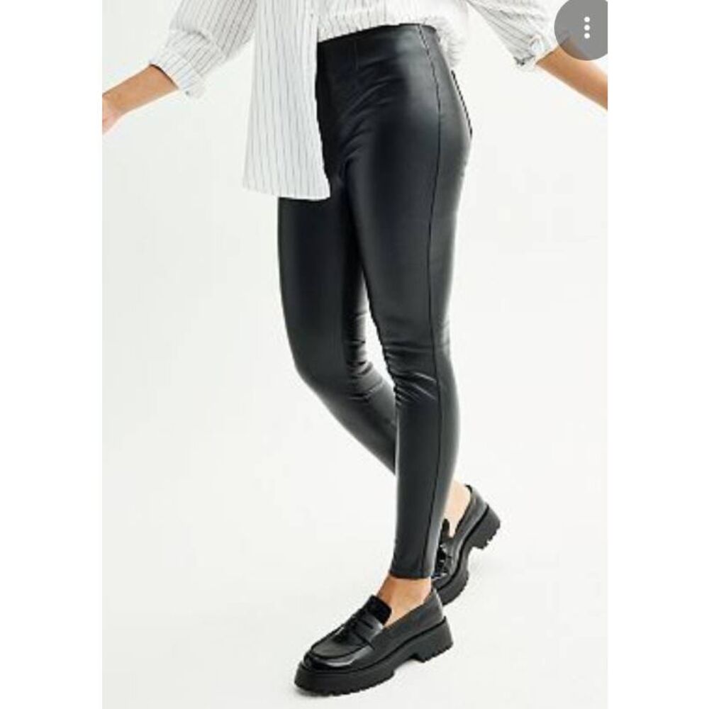 NWT SO Juniors Ponte Leggings Faux Leather